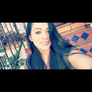 Meet your Posher, Karina